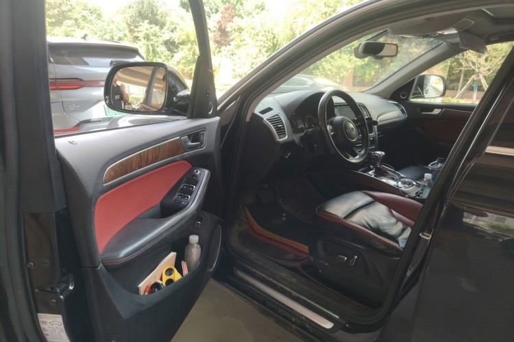Used Audi Q5 2017 Plus 40 TFSI Technology Model Driver Seat