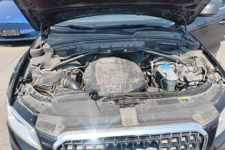 Used Audi Q5 2017 Plus 40 TFSI Technology Model Engine Bay