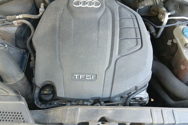 Used Audi Q5 2017 Plus 40 TFSI Ambition Model Engine Bay