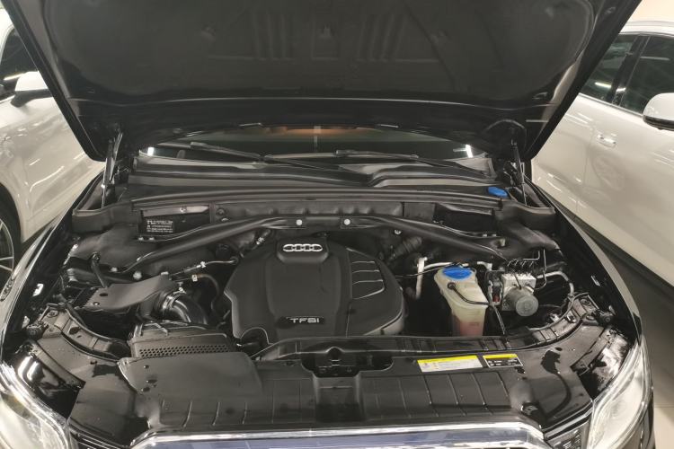 Used Audi Q5 2017 Plus 40 TFSI Technology Model Engine Bay