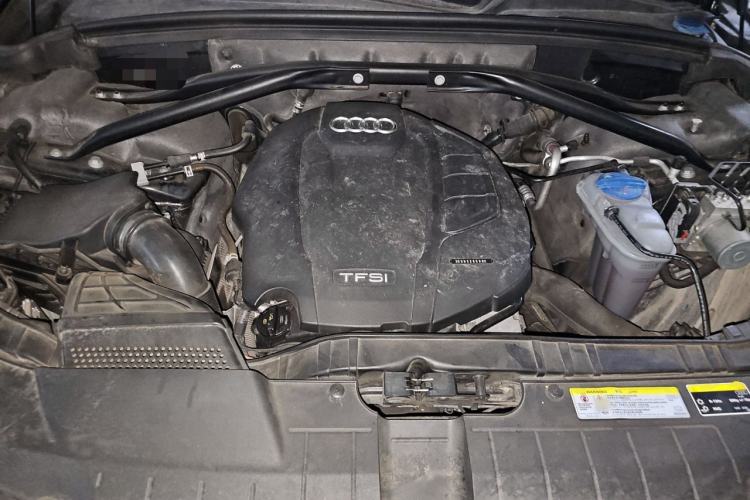 Used Audi Q5 2017 40 TFSI Technology Edition Engine Bay