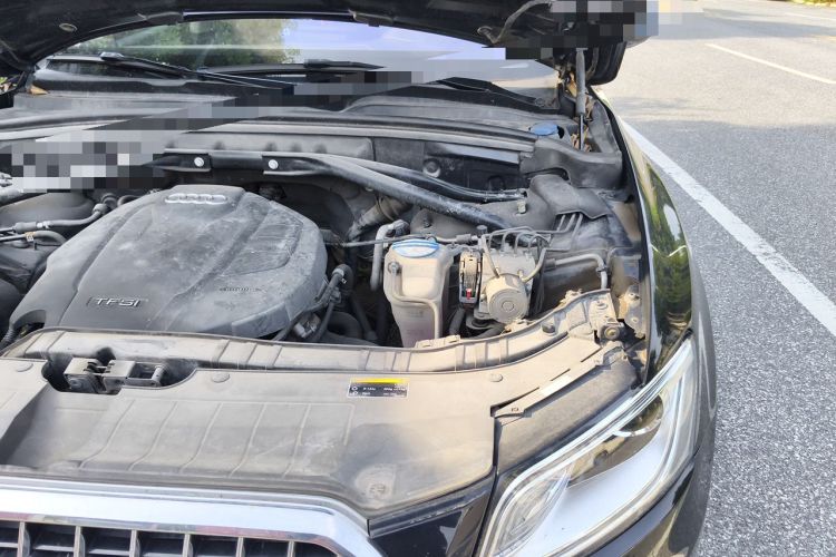 Used Audi Q5 2017 40 TFSI Technology Edition Engine Bay Left