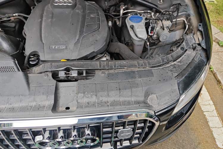 Used Audi Q5 2017 Plus 40 TFSI Technology Model Engine Bay Left