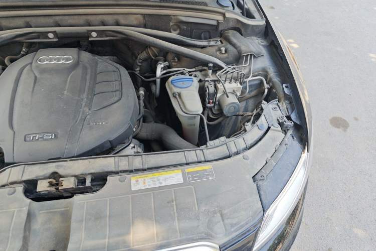 Used Audi Q5 2017 Plus 40 TFSI Technology Model Engine Bay Left