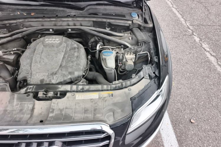 Used Audi Q5 2017 Plus 40 TFSI Technology Model Engine Bay Left