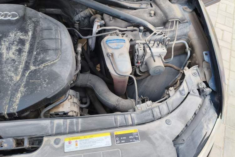 Used Audi Q5 2017 40 TFSI Ambition Edition Engine Bay Left