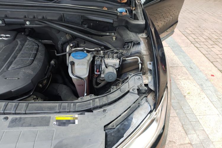 Used Audi Q5 2017 40 TFSI Ambition Edition Engine Bay Left