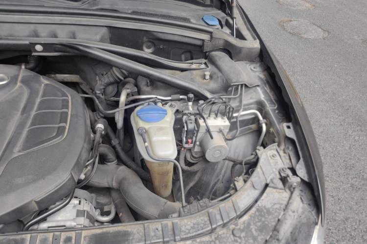 Used Audi Q5 2017 40 TFSI Ambition Edition Engine Bay Left