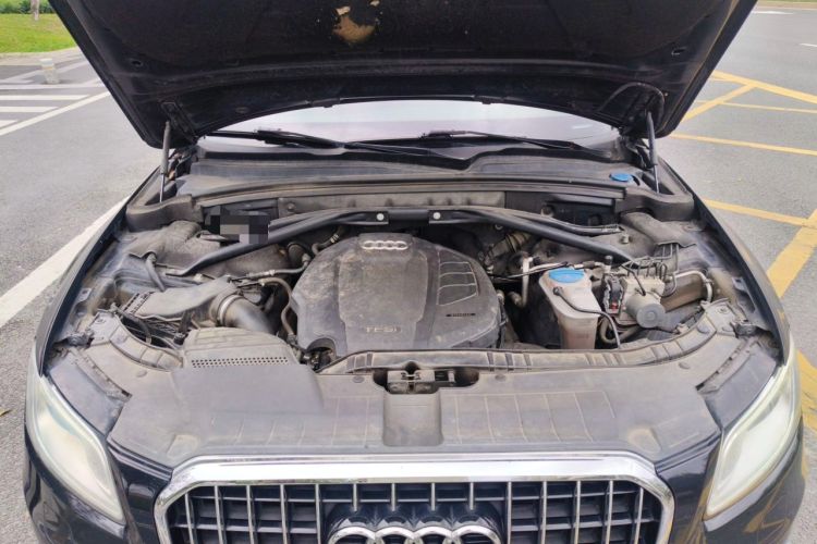Used Audi Q5 2017 40 TFSI Ambition Edition Engine Bay