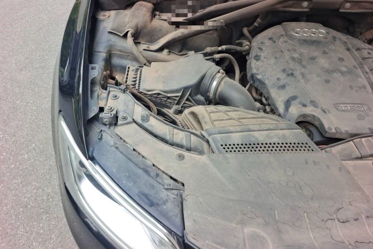 Used Audi Q5 2017 40 TFSI Ambition Edition Engine Bay Right