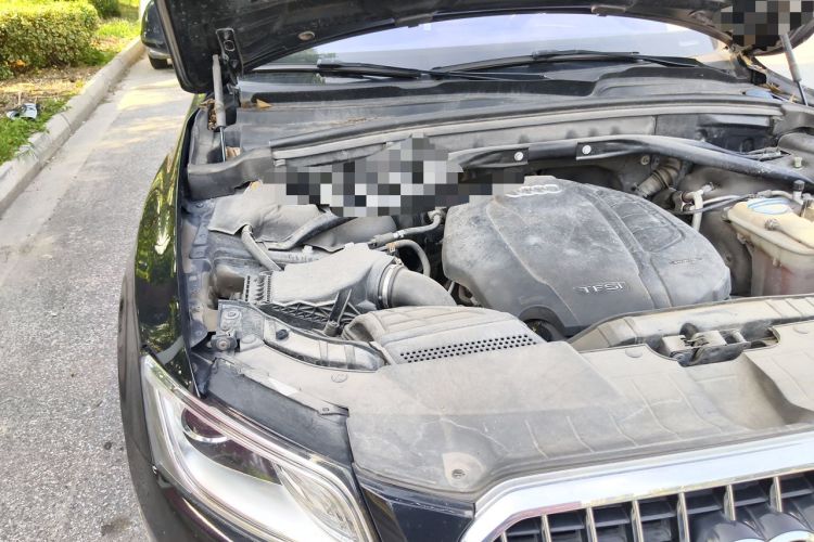 Used Audi Q5 2017 40 TFSI Technology Edition Engine Bay Right