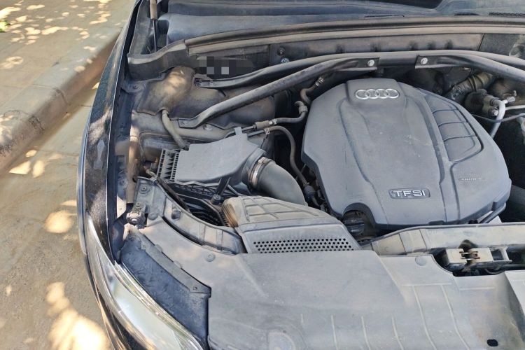 Used Audi Q5 2017 Plus 40 TFSI Technology Model Engine Bay Right