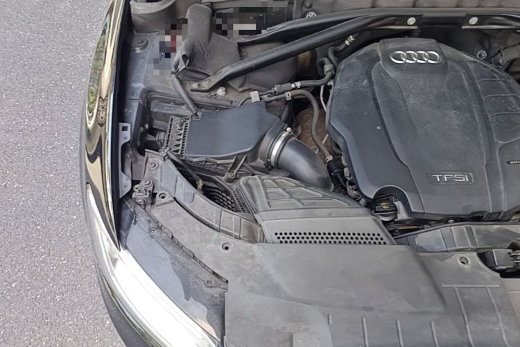 Used Audi Q5 2017 40 TFSI Technology Edition Engine Bay Right