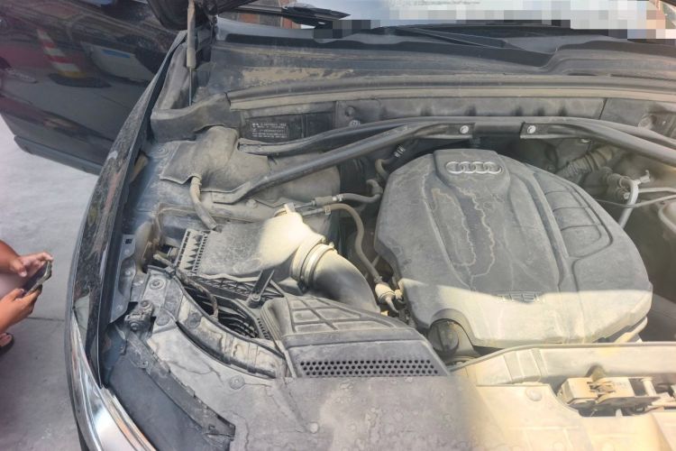 Used Audi Q5 2017 Plus 40 TFSI Technology Model Engine Bay Right