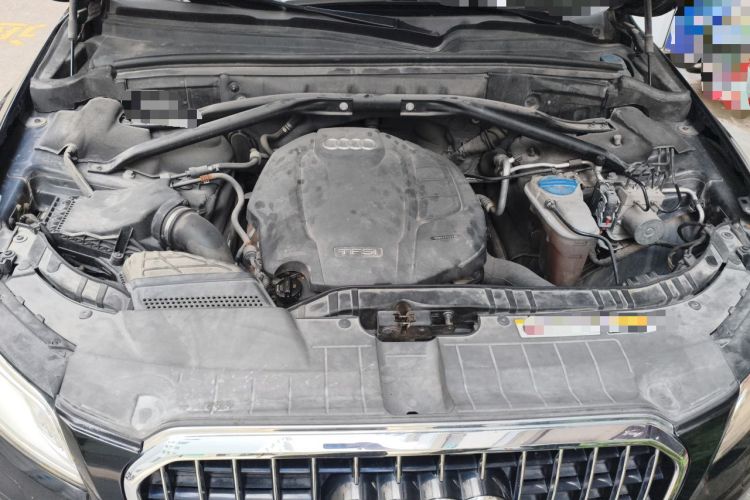 Used Audi Q5 2017 40 TFSI Technology Edition Engine Bay