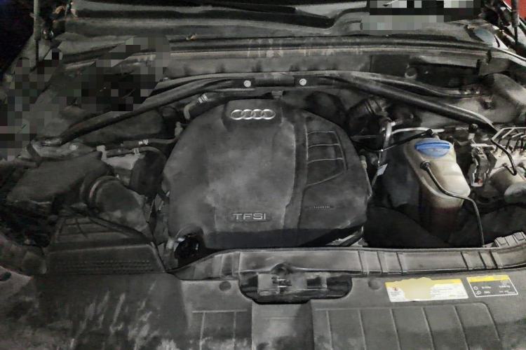 Used Audi Q5 2017 Plus 40 TFSI Technology Model Engine Bay