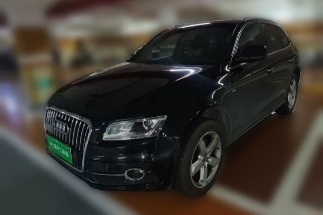 Used Audi Q5 2017 Plus 40 TFSI Ambition Model