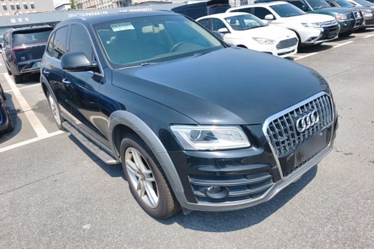 Used Audi Q5 2017 Plus 40 TFSI Technology Model Exterior 1