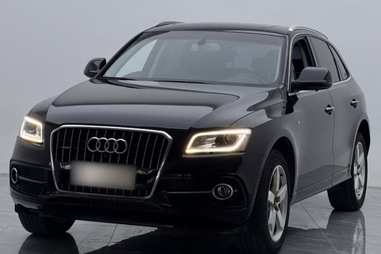 Used Audi Q5 2017 Plus 40 TFSI Ambition Model Exterior 1