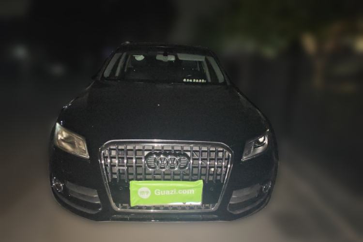 Used Audi Q5 2017 40 TFSI Comfort Model Exterior 1
