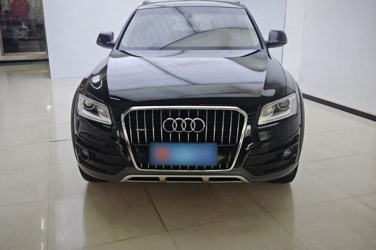 Used Audi Q5 2017 Plus 40 TFSI Technology Model Exterior 1