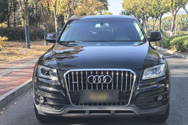 Used Audi Q5 2017 Plus 40 TFSI Technology Model Exterior 1