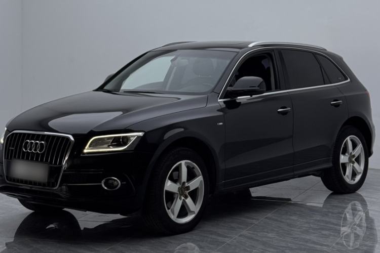 Used Audi Q5 2017 Plus 40 TFSI Ambition Model Exterior 2