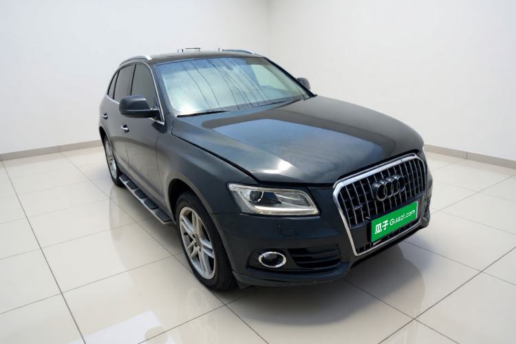 Used Audi Q5 2017 40 TFSI Comfort Model Exterior 2
