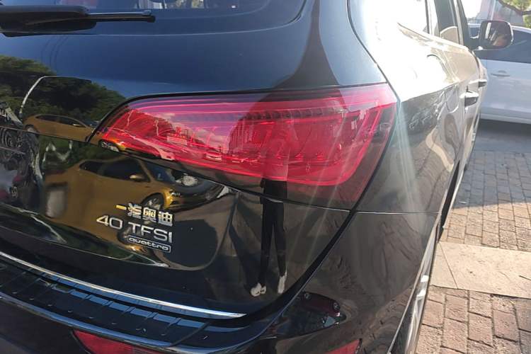 Used Audi Q5 2017 40 TFSI Technology Edition Exterior 3