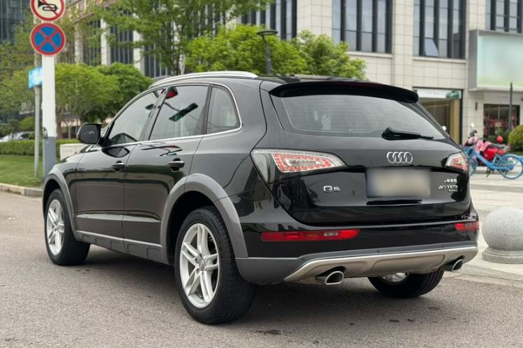 Used Audi Q5 2017 Plus 40 TFSI Technology Model Exterior 5