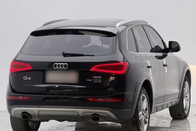 Used Audi Q5 2017 Plus 40 TFSI Technology Model Exterior 5