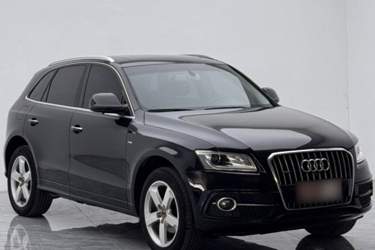 Used Audi Q5 2017 Plus 40 TFSI Ambition Model Exterior 5