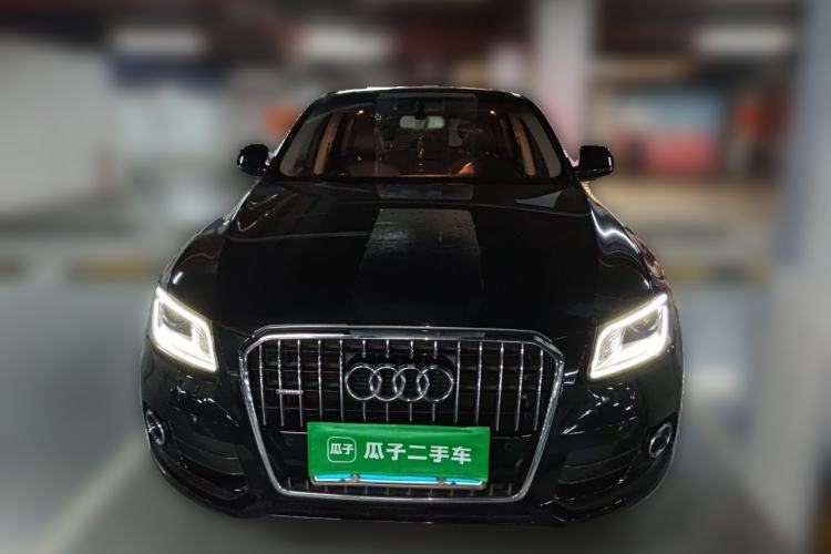 Used Audi Q5 2017 Plus 40 TFSI Comfort Model Front