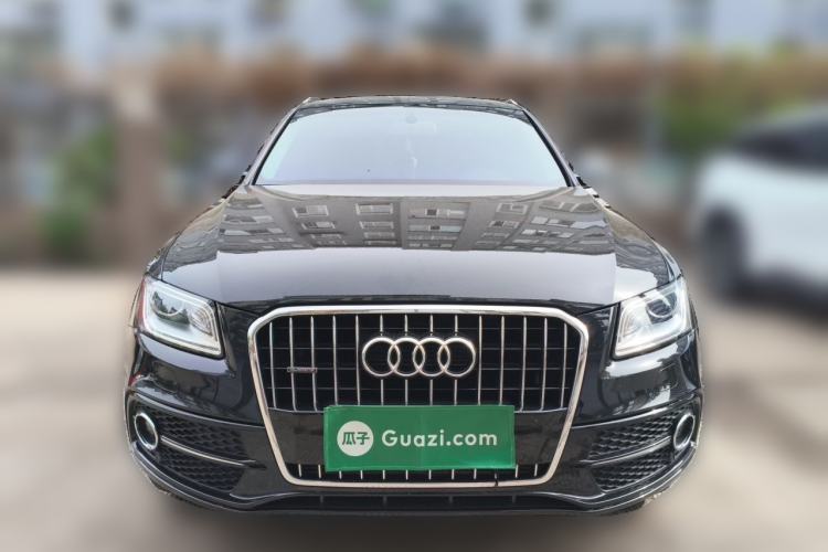 Used Audi Q5 2017 Plus 40 TFSI Technology Model Front