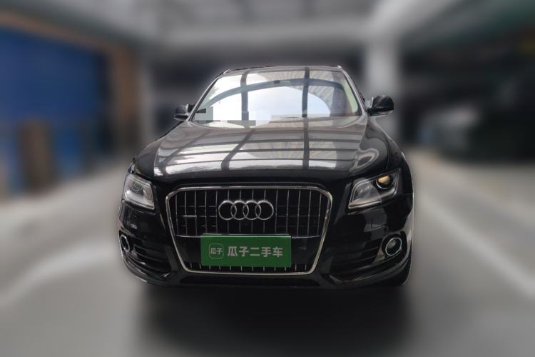 Used Audi Q5 2017 40 TFSI Comfort Model Front