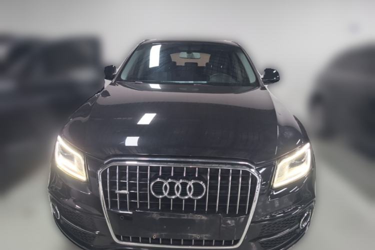 Used Audi Q5 2017 Plus 40 TFSI Ambition Model Front