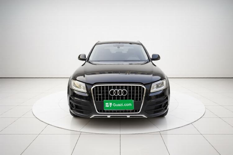 Used Audi Q5 2017 Plus 40 TFSI Technology Model Front
