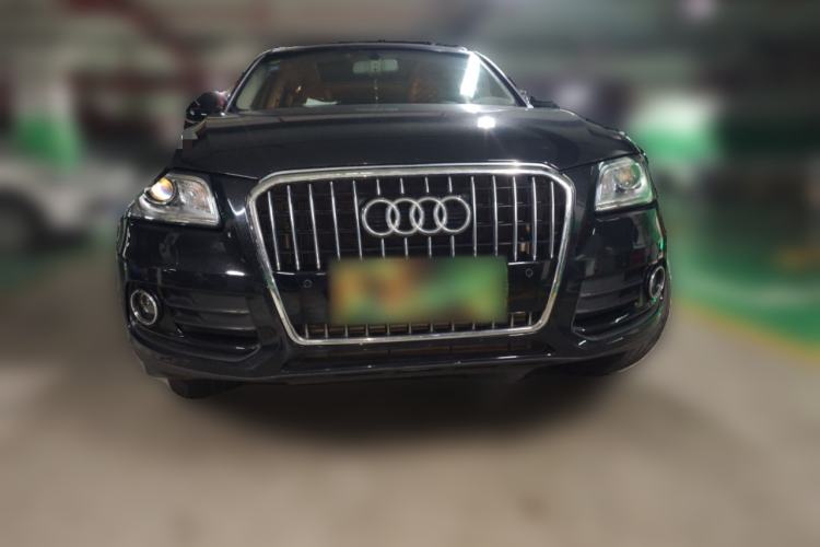 Used Audi Q5 2017 40 TFSI Comfort Model Front