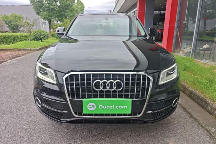 Used Audi Q5 2017 Plus 40 TFSI Ambition Model Front