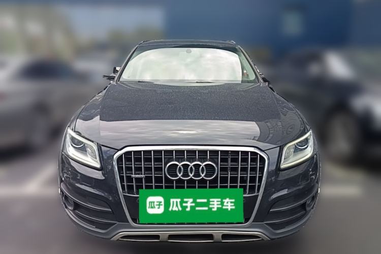 Used Audi Q5 2017 40 TFSI Comfort Model Front
