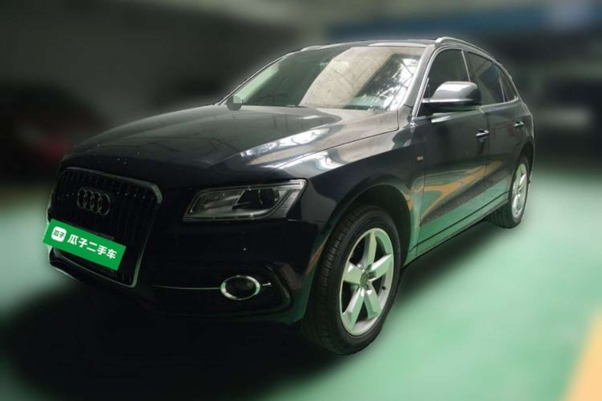 Used Audi Q5 2017 Plus 40 TFSI Ambition Model Front Left 45 Deg