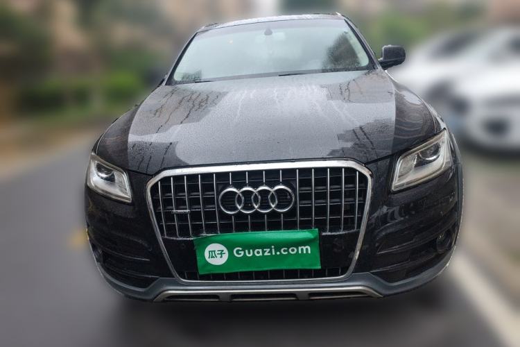 Used Audi Q5 2017 Plus 40 TFSI Technology Model Front