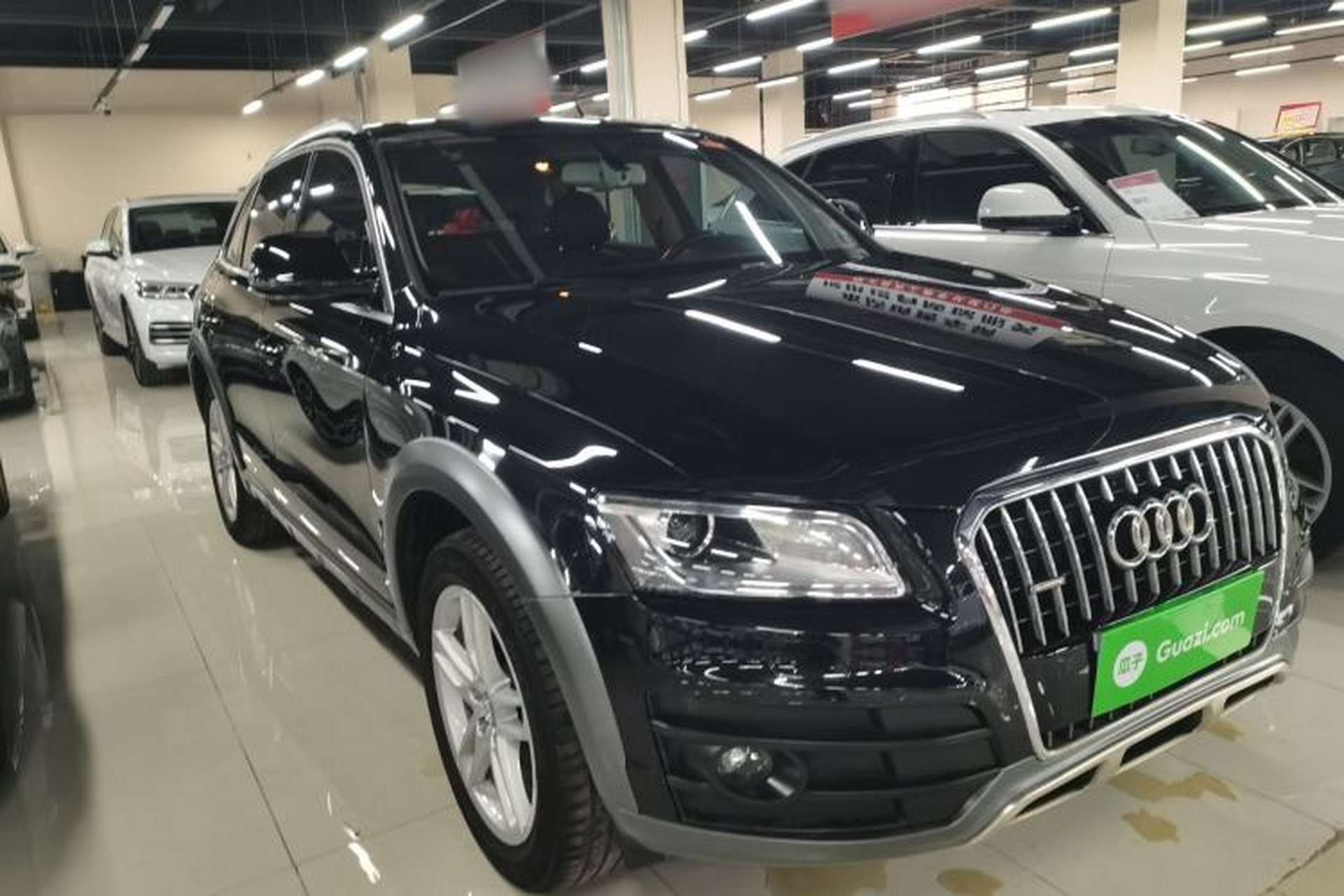 Used Audi Q5 2017 Plus 40 TFSI Technology Model Front Right 45 Deg