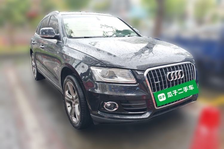 Used Audi Q5 2017 40 TFSI Ambition Edition Front Right 45 Deg