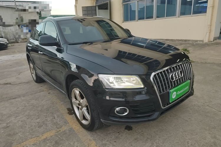 Used Audi Q5 2017 40 TFSI Ambition Edition Front Right 45 Deg