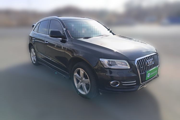 Used Audi Q5 2017 40 TFSI Ambition Edition Front Right 45 Deg