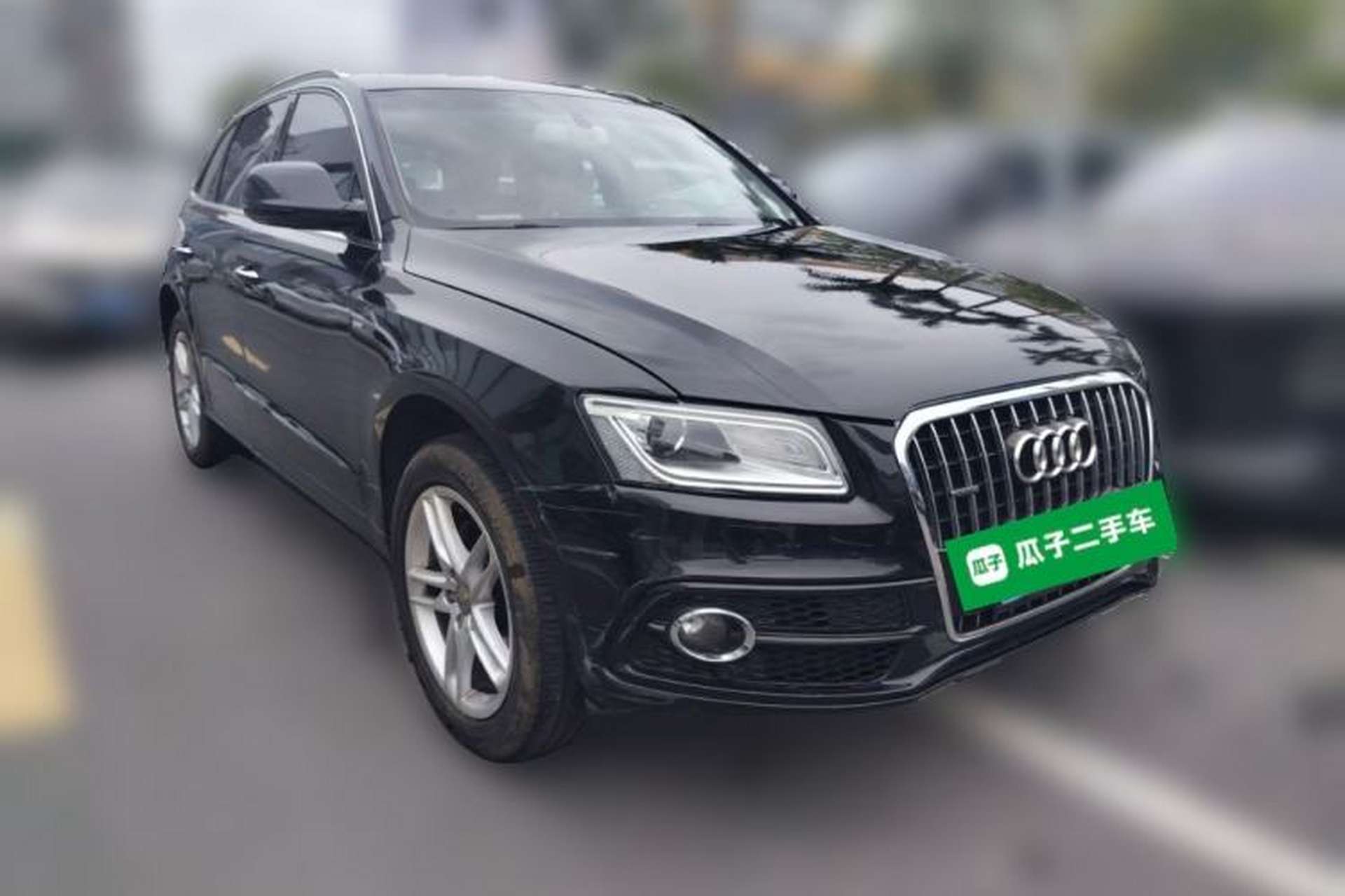 Used Audi Q5 2017 Plus 40 TFSI Technology Model Front Right 45 Deg