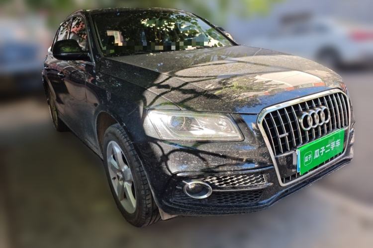 Used Audi Q5 2017 40 TFSI Ambition Edition Front Right 45 Deg