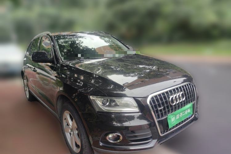 Used Audi Q5 2017 40 TFSI Ambition Edition Front Right 45 Deg
