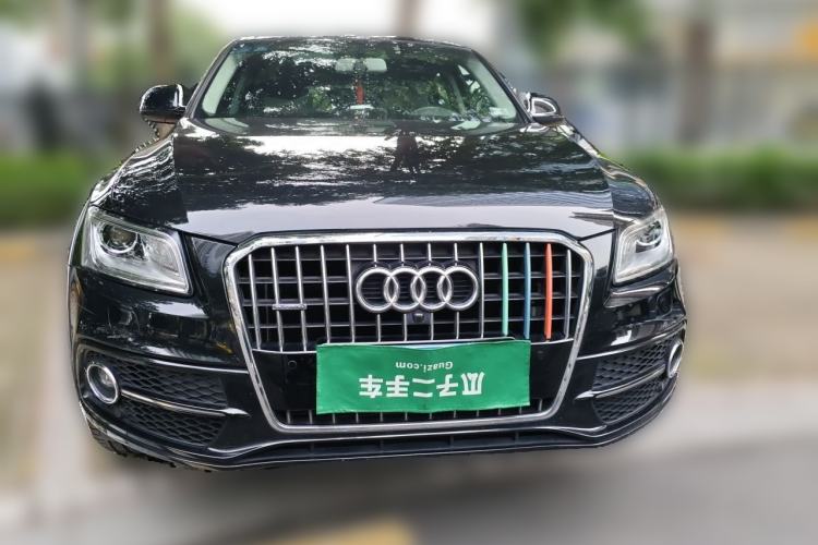 Used Audi Q5 2017 Plus 40 TFSI Ambition Model Front